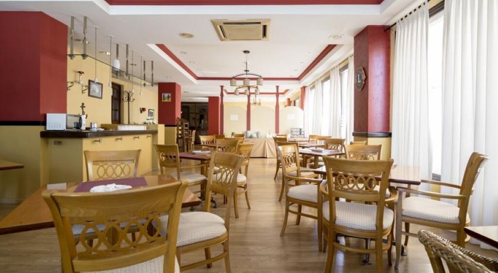 Hotell Ciudad Estepona